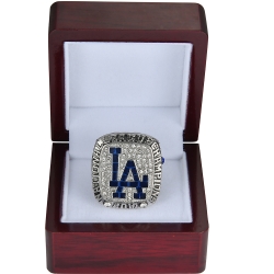 MLB Los Angeles Dodgers 2017 Championship Ring